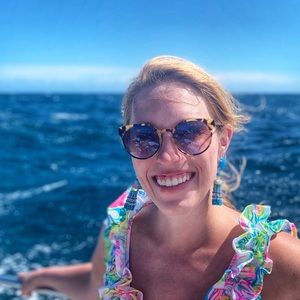 Meet your Posher, Kendra